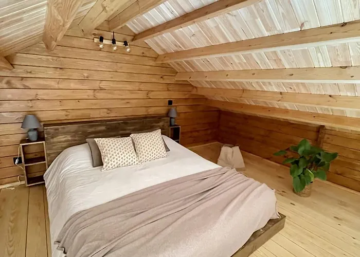 Luxussátor Mountain Eco Shelter 5 *