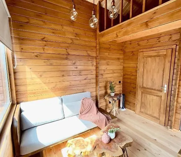 Mountain Eco Shelter 5 푼샬